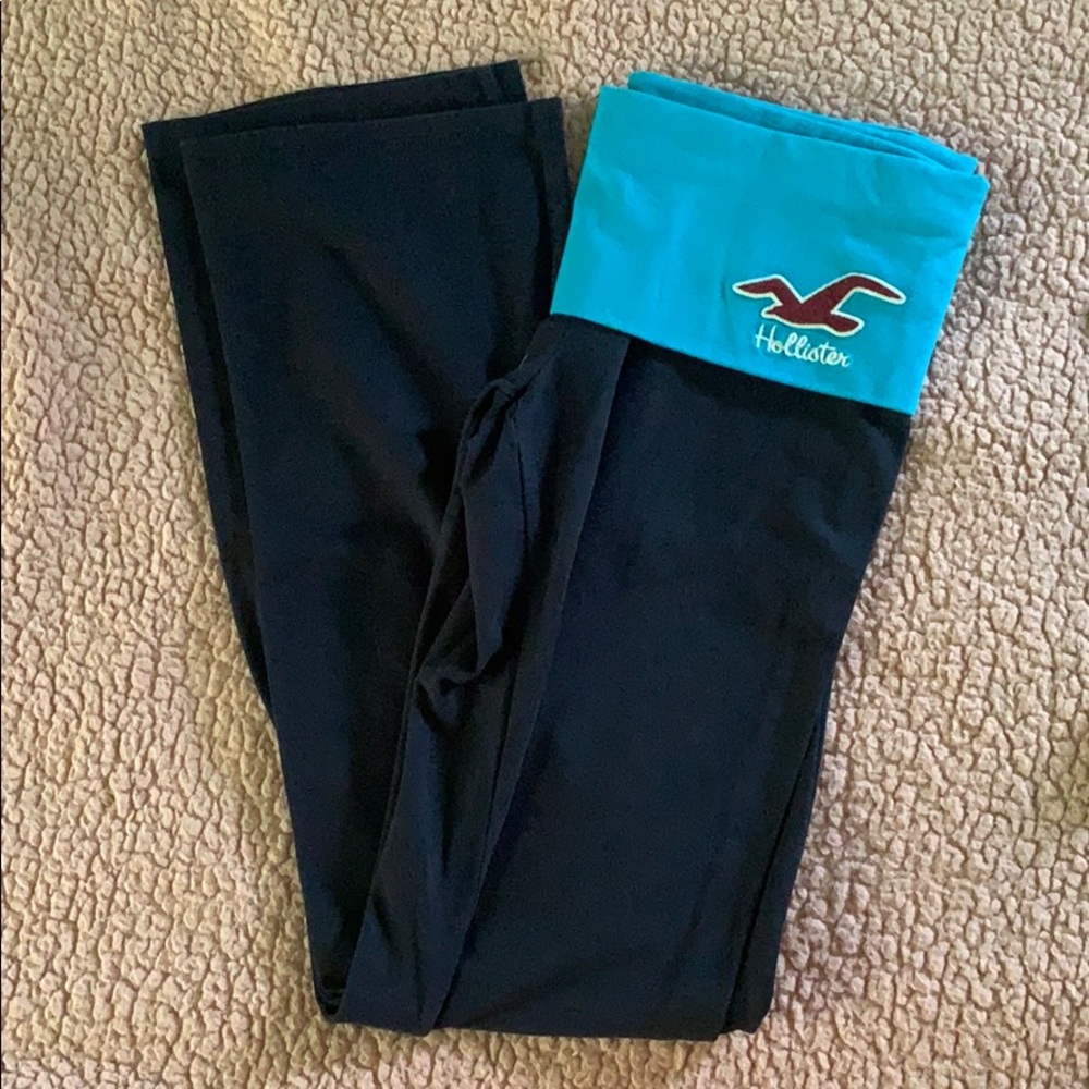 Hollister yoga pants